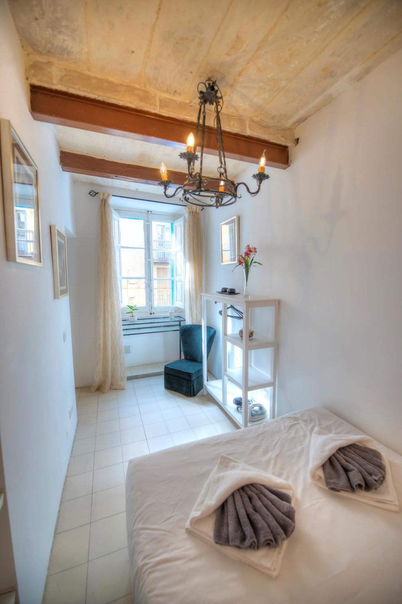 Charming House In The Heart Of Valletta Cpac1-3 ภายนอก รูปภาพ