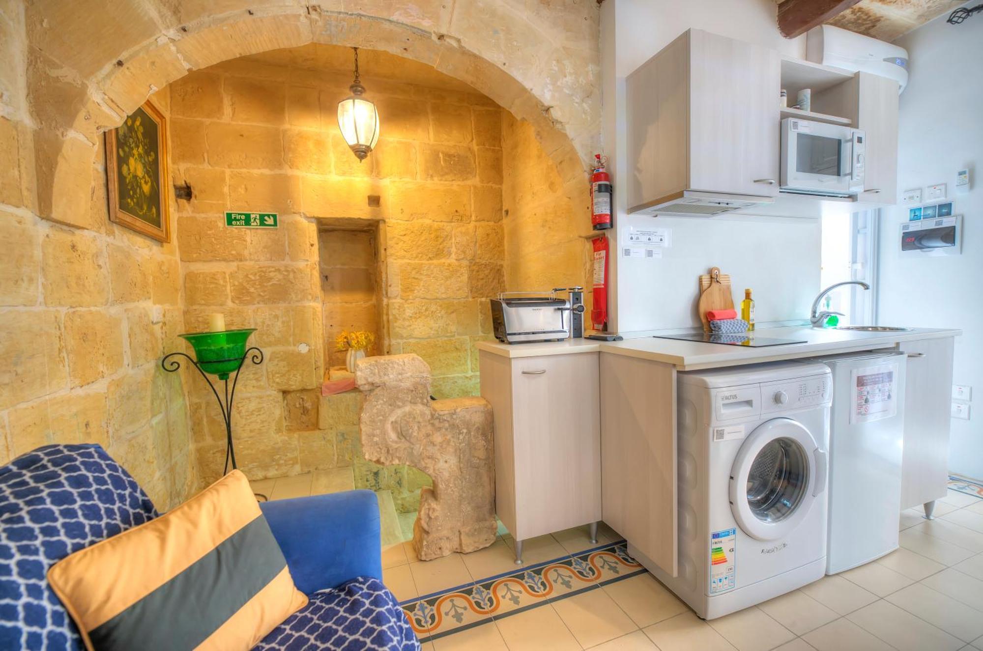 Charming House In The Heart Of Valletta Cpac1-3 ภายนอก รูปภาพ